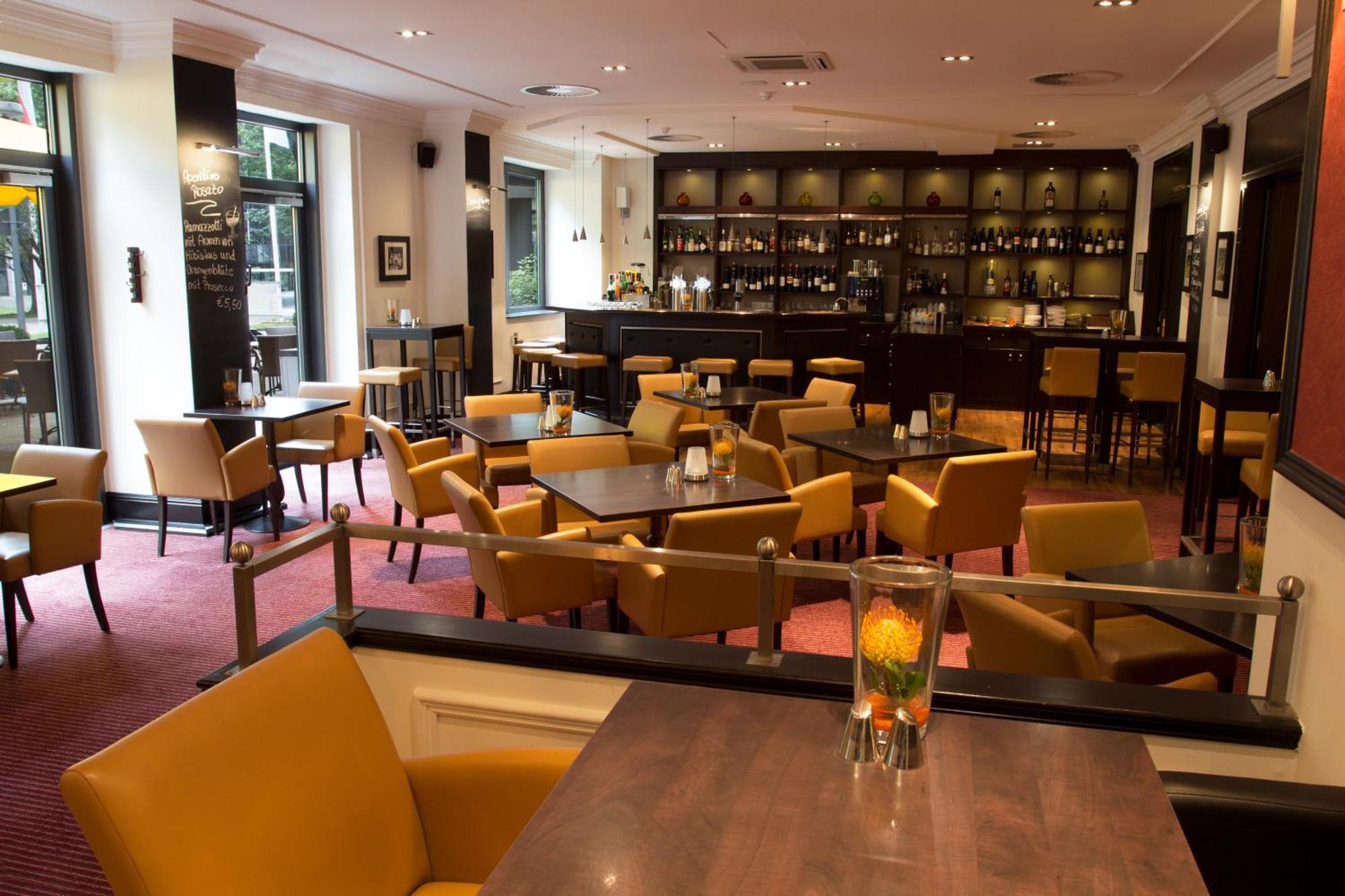 Courtyard By Marriott Duesseldorf Seestern, Dusseldorf